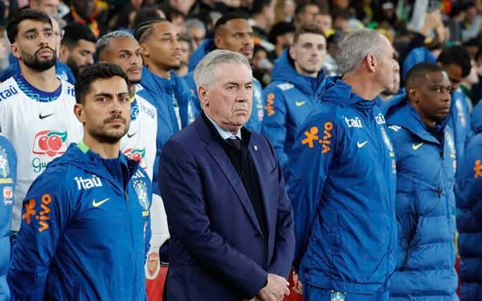 Ancelotti admite falhas na Copa e inicia renovação da Seleção...
